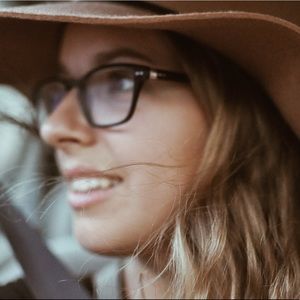 Meet your Posher, Jen